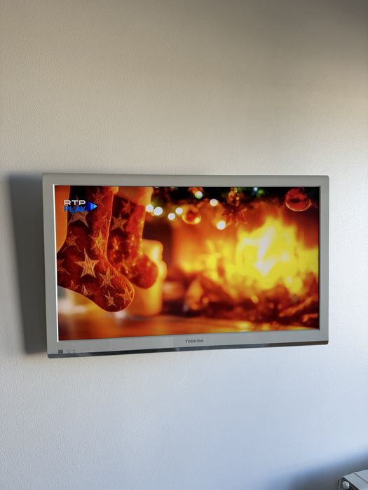 Televisao TOSHIBA 23”