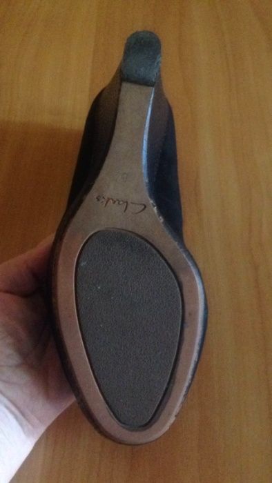 Туфли замшевые Clarcs