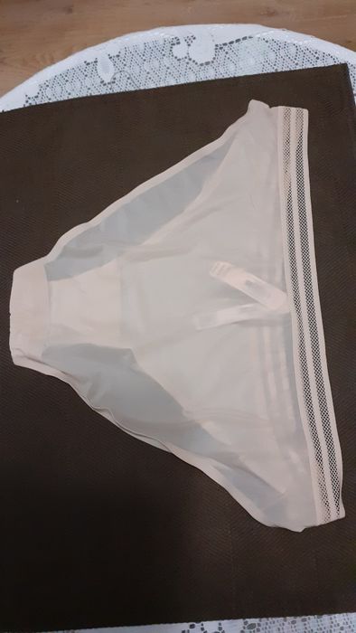 "Victoria's Secret", damskie majtki, rozm. L