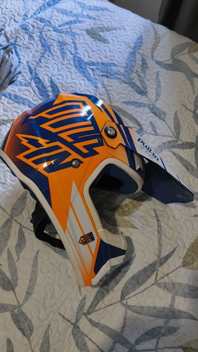 Capacete Pull-in+ óculos 100%