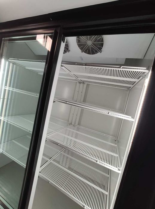 Холодильна шафа вітрина UBC SuperLarge Антрацит. Є сервіс і гарантія