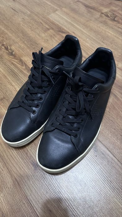 Ténis Tom Ford em pele preta