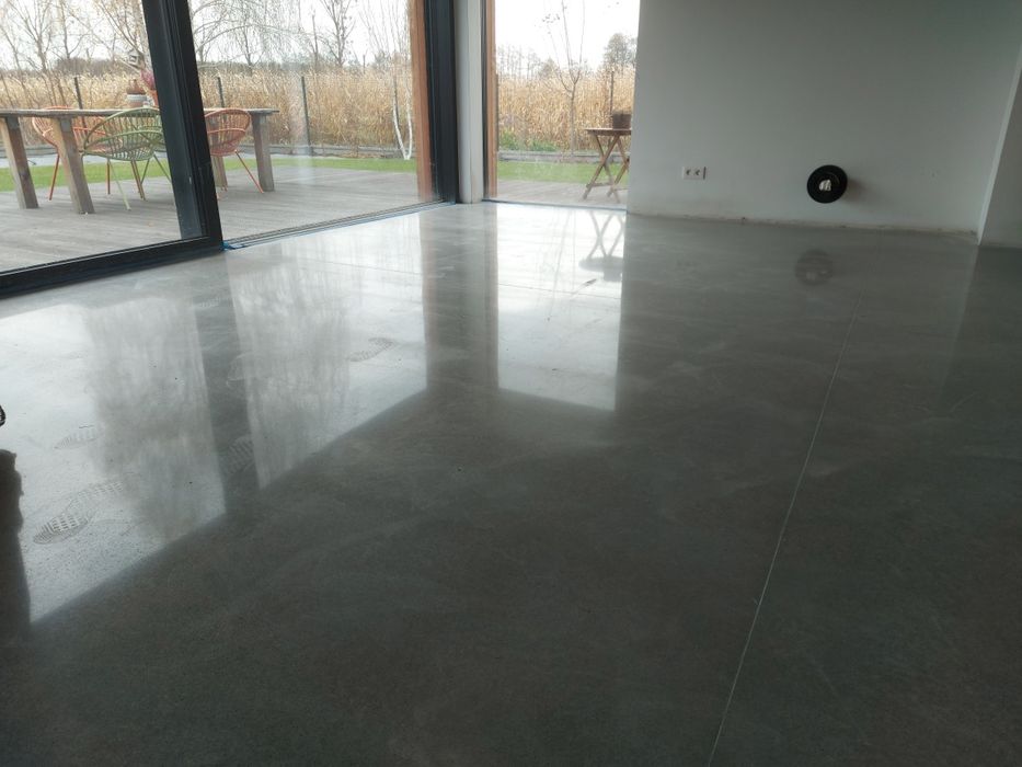 Polerowanie betonu, szlifowanie,  renowacja posadzek przemysłowych