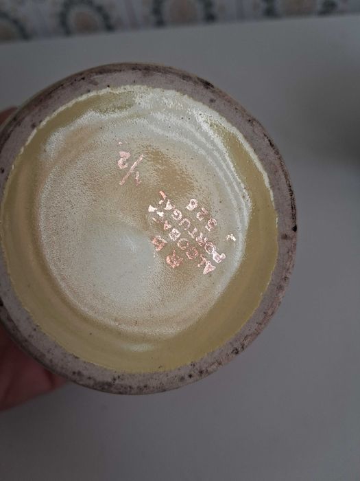 2 Canecas muito antigas Marca R. B. ALCOBAÇA em bom estado 5 EUR cada