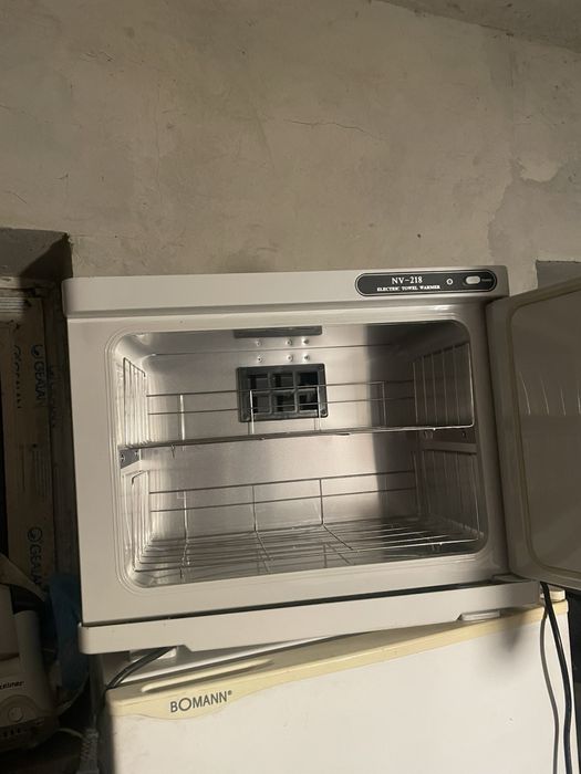 Підігрівач-стерилізатор для рушників VATANA,відпарювач.НОВИЙ,ДЕШЕВО!!!