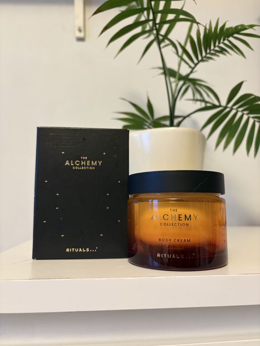 The Alchemy collection Rituals szkło po perfumach