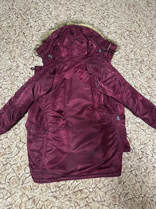 Продам жіночу куртку Alpha industries, Alaska