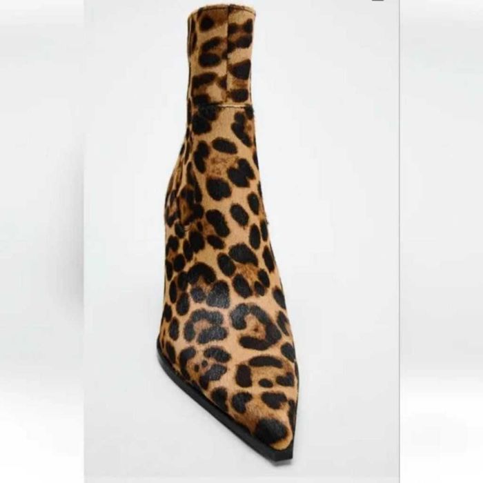 Botins estampados da Zara em pele