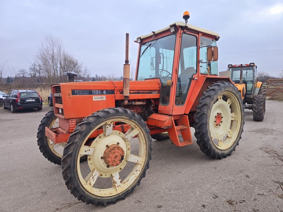 Renault 1181-4 wąskie koła 1151-4 do międzyrzędzi