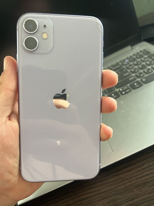 Продам Iphone 11