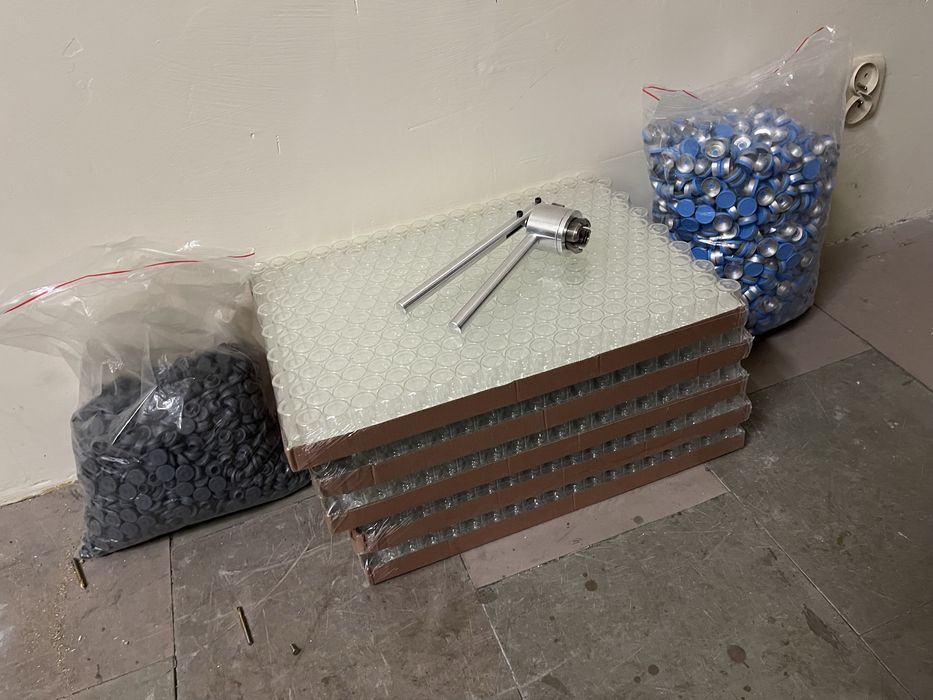 Fiolki gumki kapsle kapslownica Nowe