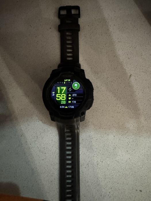 Garmin Instinct 3 AMOLED 50mm GPS Czarny