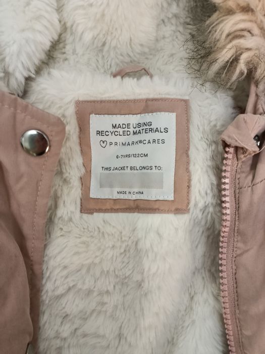 Гарному стані курточка