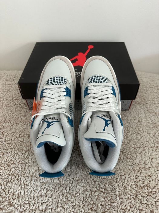 Air jordan4 military blue