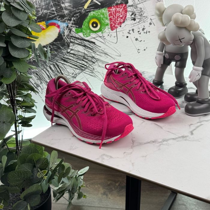 Кросівки Asics Gel Kayano розмір Е5491: 969 Кросівки