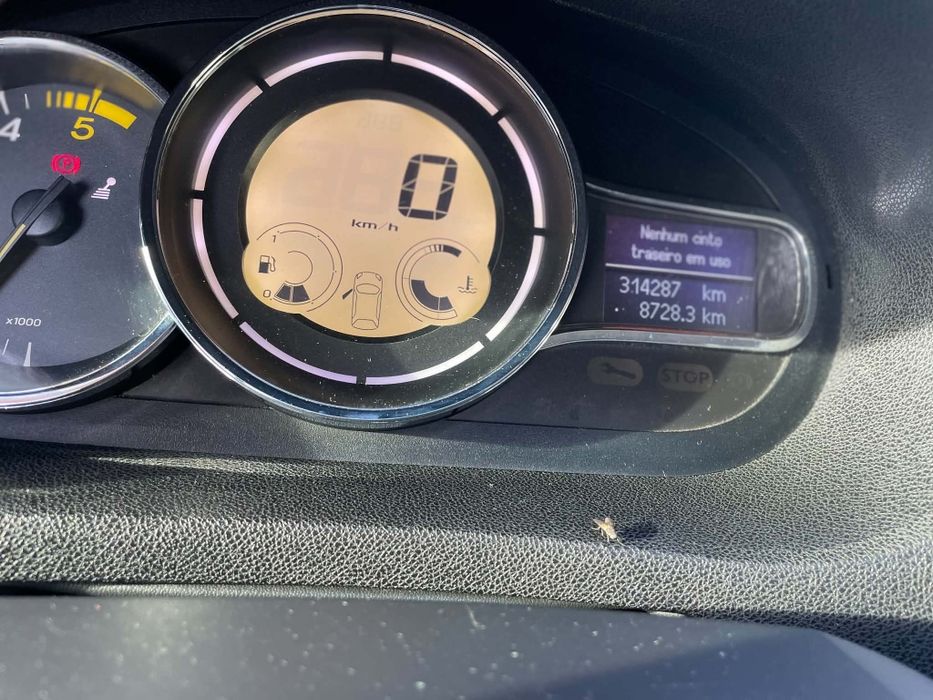 Renout Megane 1.5dci, de 2009 com 314 mil km, como nova, revisão geral