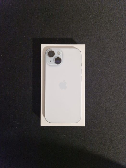 iphone 15 128GB Azul + 11 capas