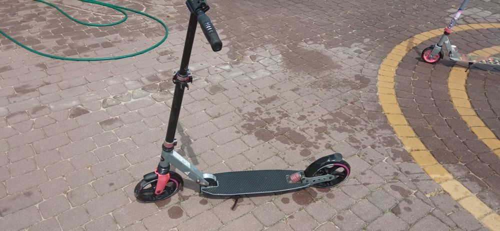Hulajnoga crivit duża