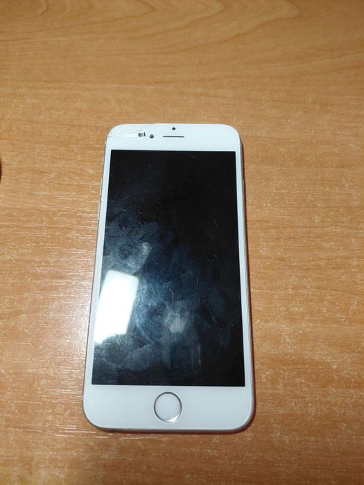 IPHONE 6s на запчастини