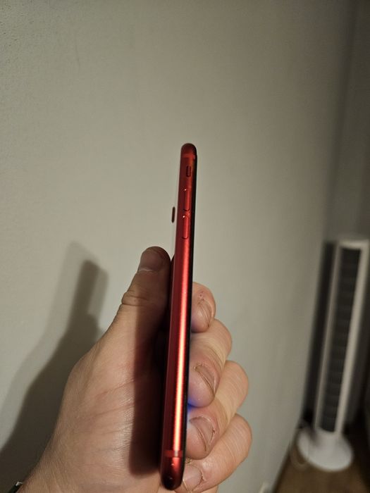 Iphone se 2020 Red