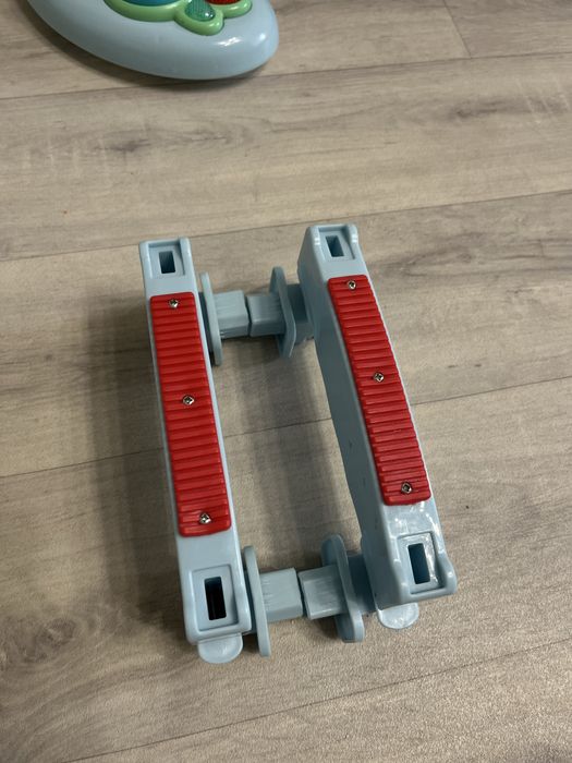 Продаю ходунки carrello