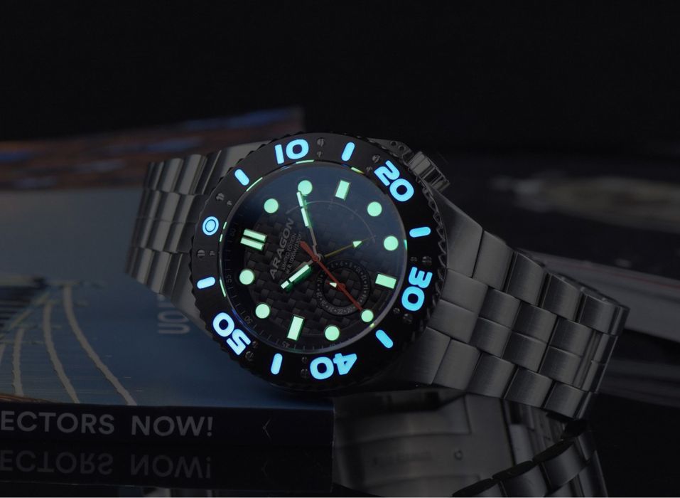 Часы ARAGON Enforcer NE57 Power Reserve Lim. Ed. 50 mm. 1000 MT.