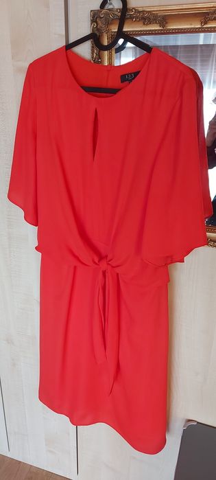 Nowa sukienka elegancka tkk max M L czerwona