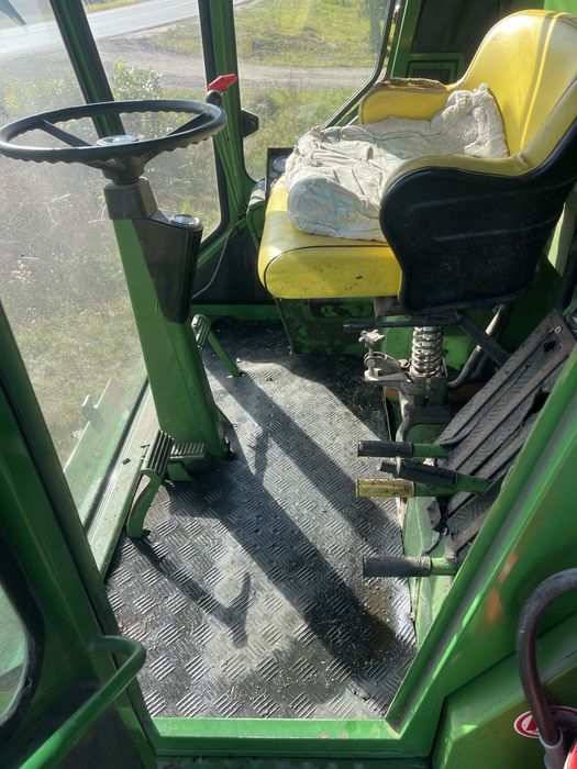 Комбайн John Deere 952