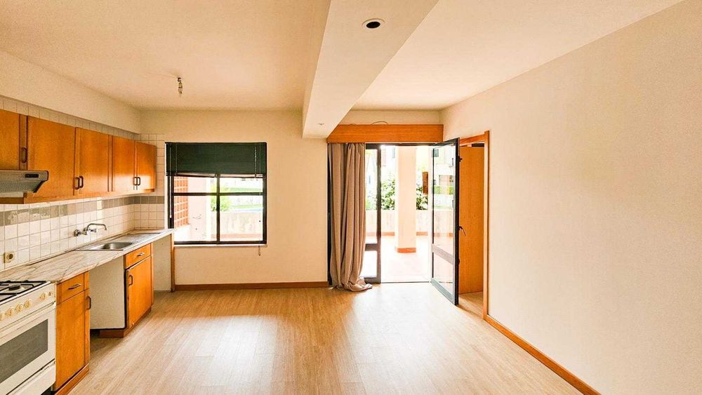 T1 para arrendamento nos Solares do Vouga, Termas com piscina.