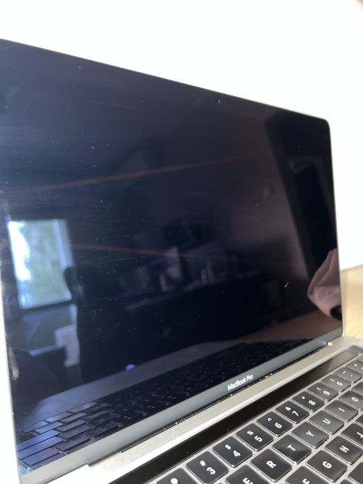 MacBook Pro 13” 2020 - i5 - 16/512 - 4x Thunderbolt 3