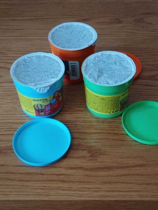 3 caixas de plasticina da Giotto, 2 embalagens para fazer bolas  sabao