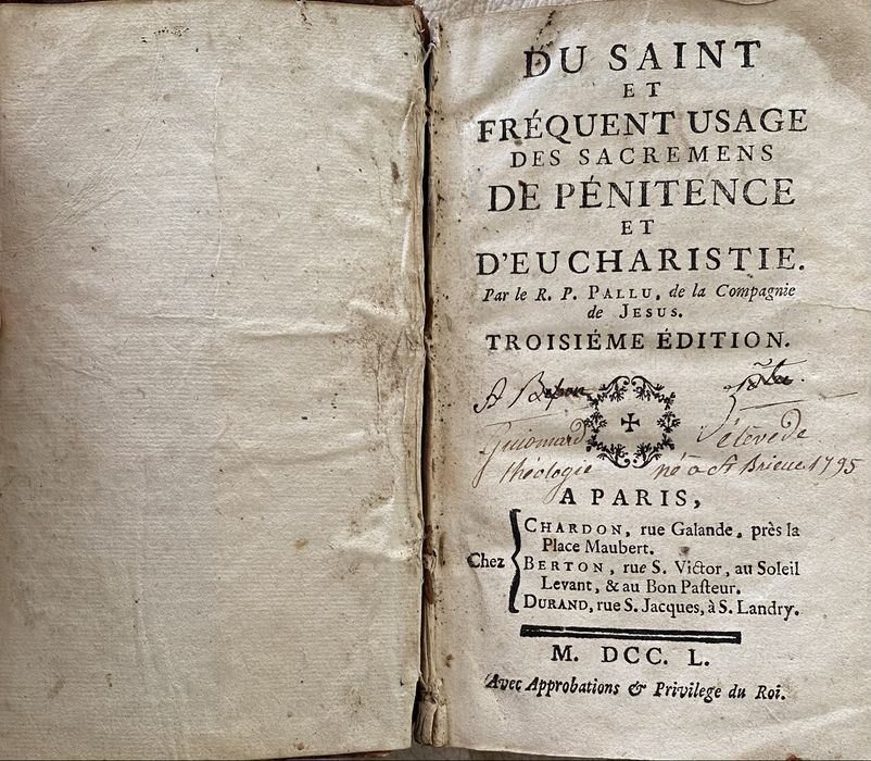 Антикварна книга1750«Du saint et fréquent usage des sacremens »