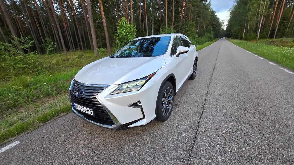 lexus rx biały w Twojej okolicy? Sprawdź kategorię Samochody osobowe