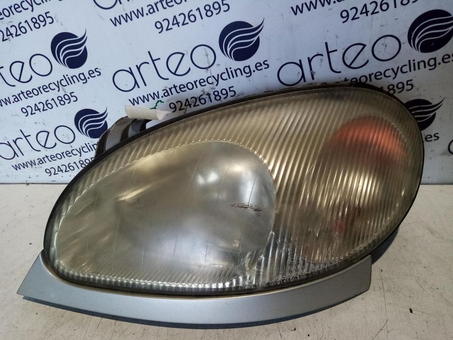 Farol Esquerdo Daewoo Lanos