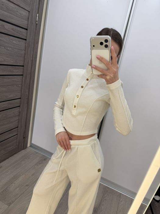 Костюм від відомого укр Бренду