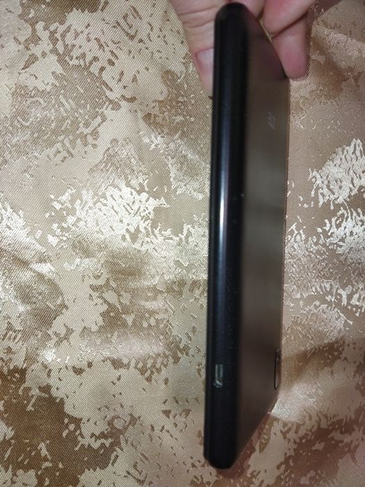 Телефон ZTE Blade L на запчасти