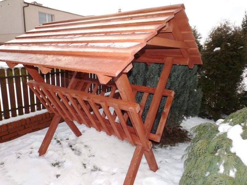 Paśnik karmnik dla saren, dla zwierząt z drewna