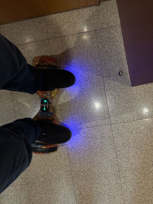 Hoverboard como novo