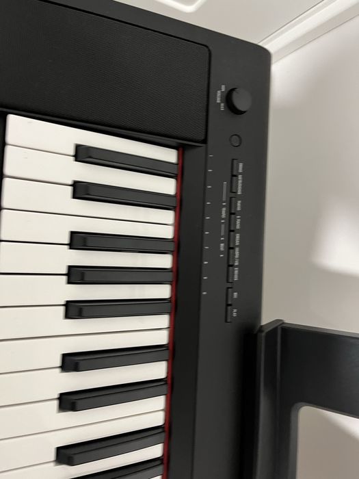 Piano digital Yamaha Piaggero NP-15
