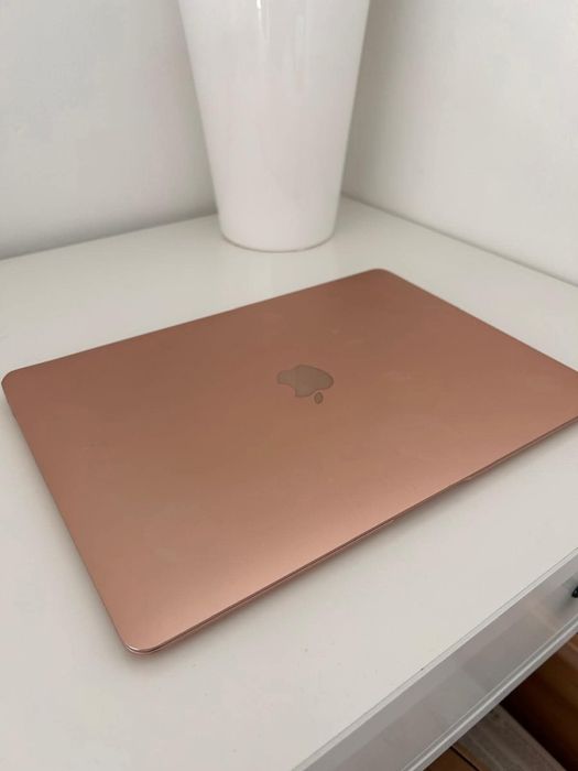 Macbook Air i5 1TB (2019)