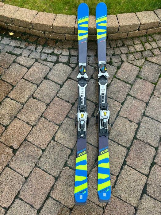 Narty zjazdowe  Salomon xRace JR GS 166