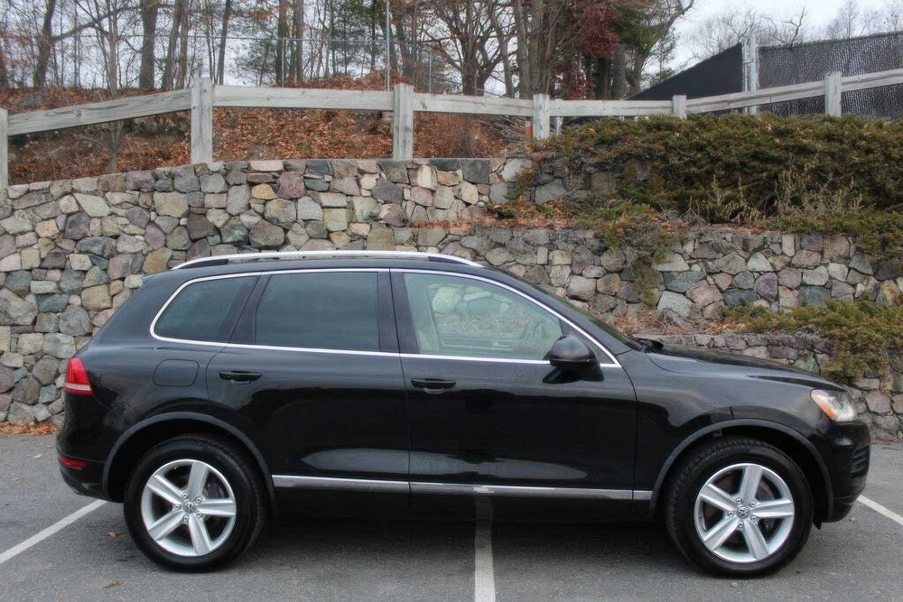 Volkswagen Touareg TDI Sport      2015