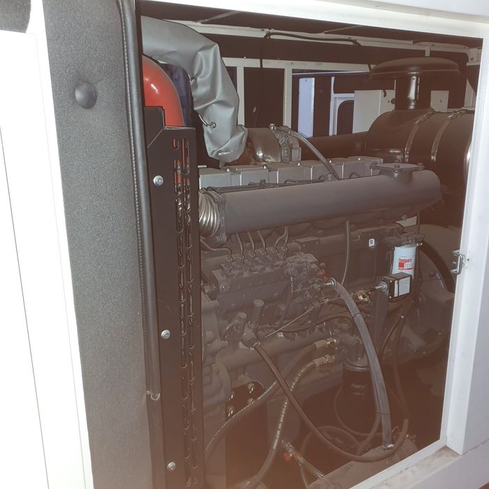 Генератор 140 квт ecobox 175_sa новий. 250 ампер