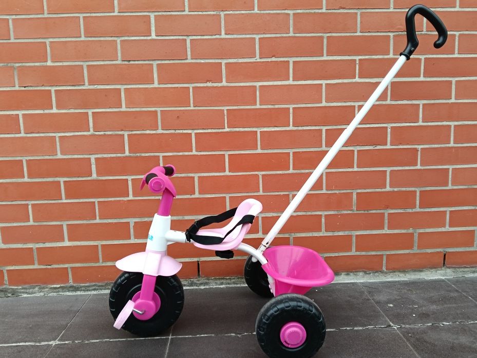 Triciclo de criança