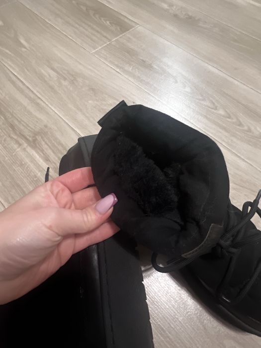 Чоботи зимні H&M