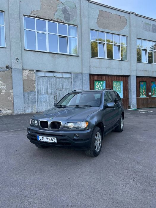 Продам машину bmv x5