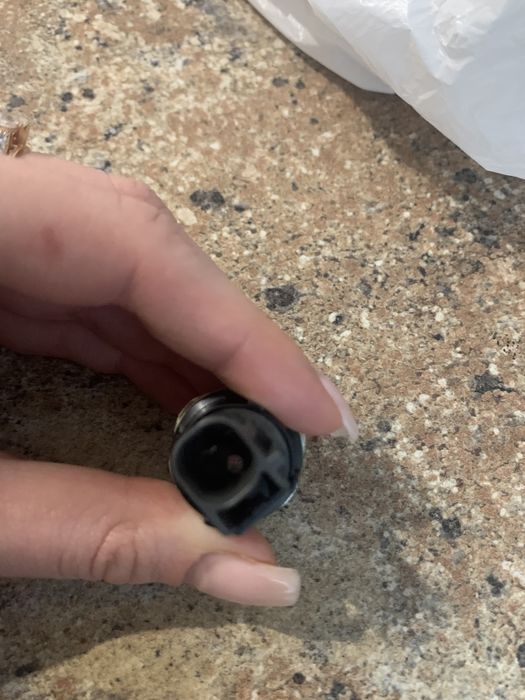 Датчик давления масла honda crv 4 37241RNAA01