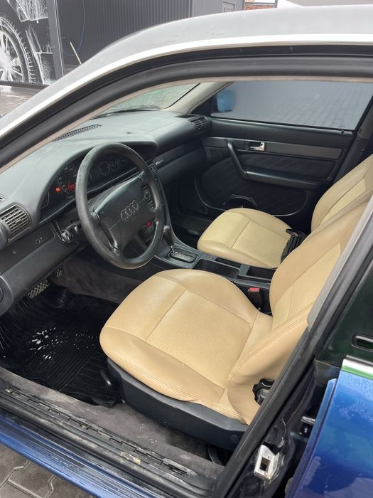 Ауді А6С4 квадрова.