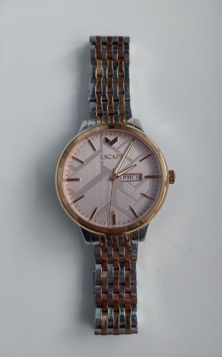 Часы наручные Escape годинник