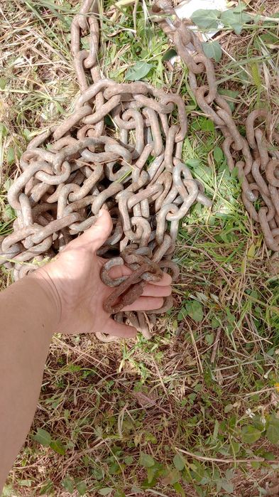 Corrente metal obra